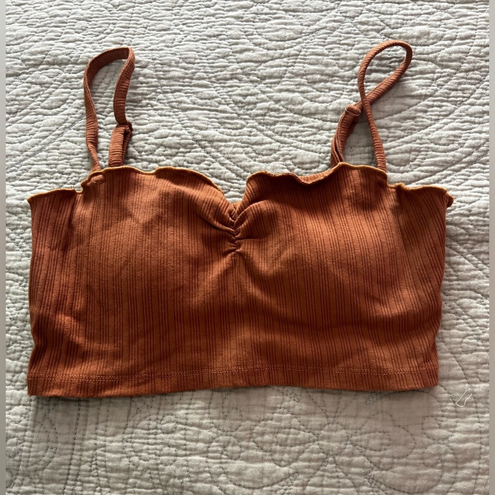brown crop top | just g